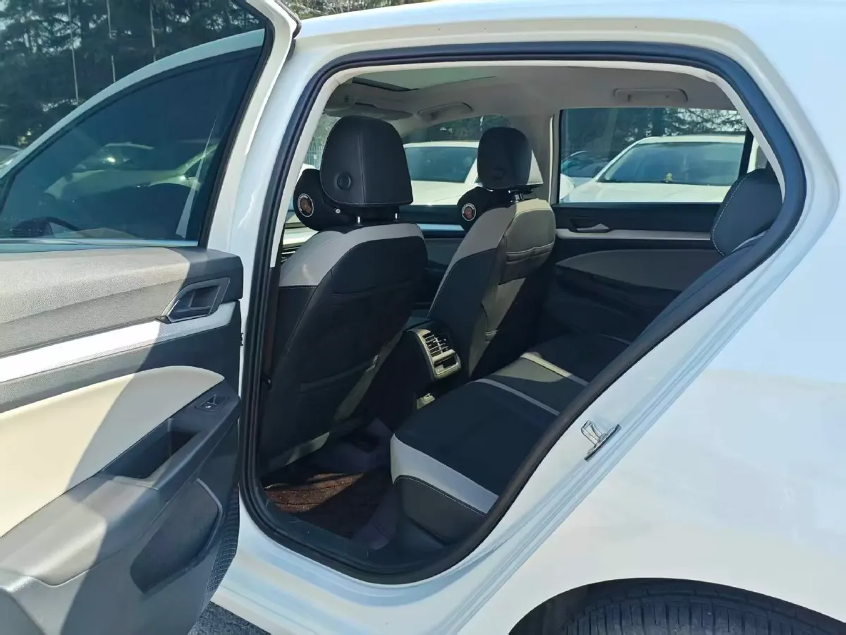 2021 Volkswagen Golf 1.4T 150HP L4 7DCT,autocango,china used car exporter,china ev exporter,chinese used car exporter,chinese used ev exporter