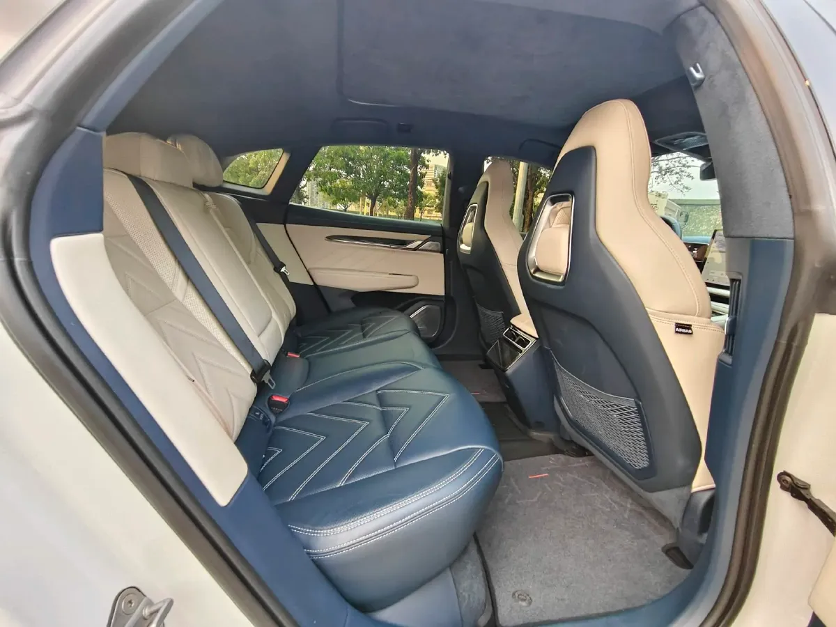 2023 Zeekr 001 BEV 100KWH,autocango,china used car exporter,china ev exporter,chinese used car exporter,chinese used ev exporter