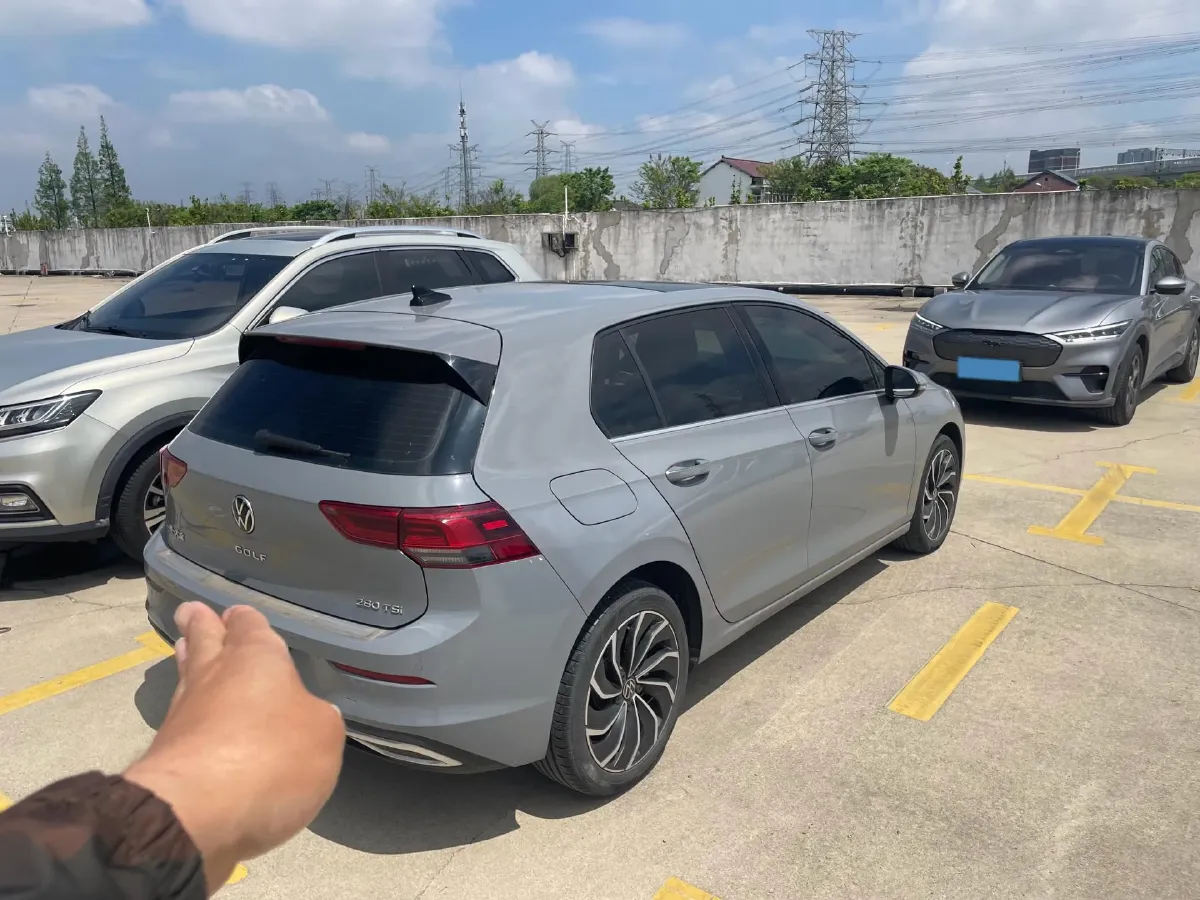 2021 Volkswagen Golf 1.4T 150HP L4 7DCT,autocango,china used car exporter,china ev exporter,chinese used car exporter,chinese used ev exporter