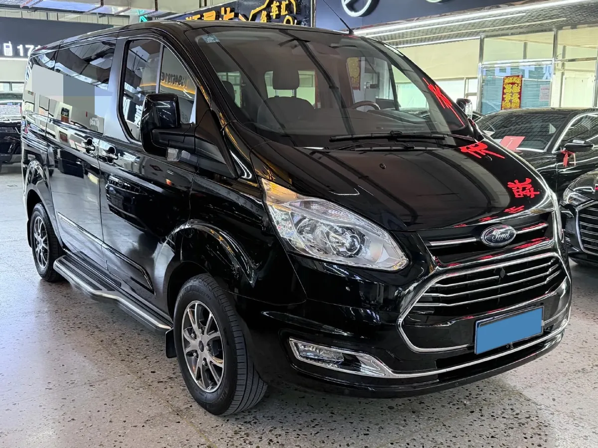 2020 Ford Tourneo 2.0T 203HP L4 6AT,autocango,china used car exporter,china ev exporter,chinese used car exporter,chinese used ev exporter