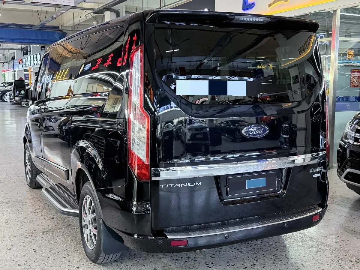 2020 Ford Tourneo 2.0T 203HP L4 6AT,autocango,china used car exporter,china ev exporter,chinese used car exporter,chinese used ev exporter