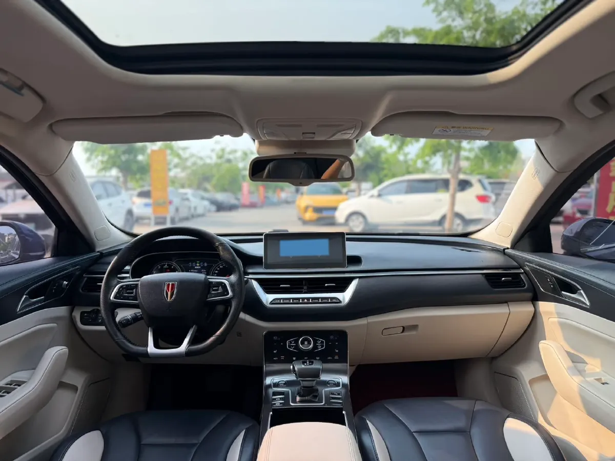 2020 HongQi H5 1.8T 197HP L4 6AT,autocango,china used car exporter,china ev exporter,chinese used car exporter,chinese used ev exporter