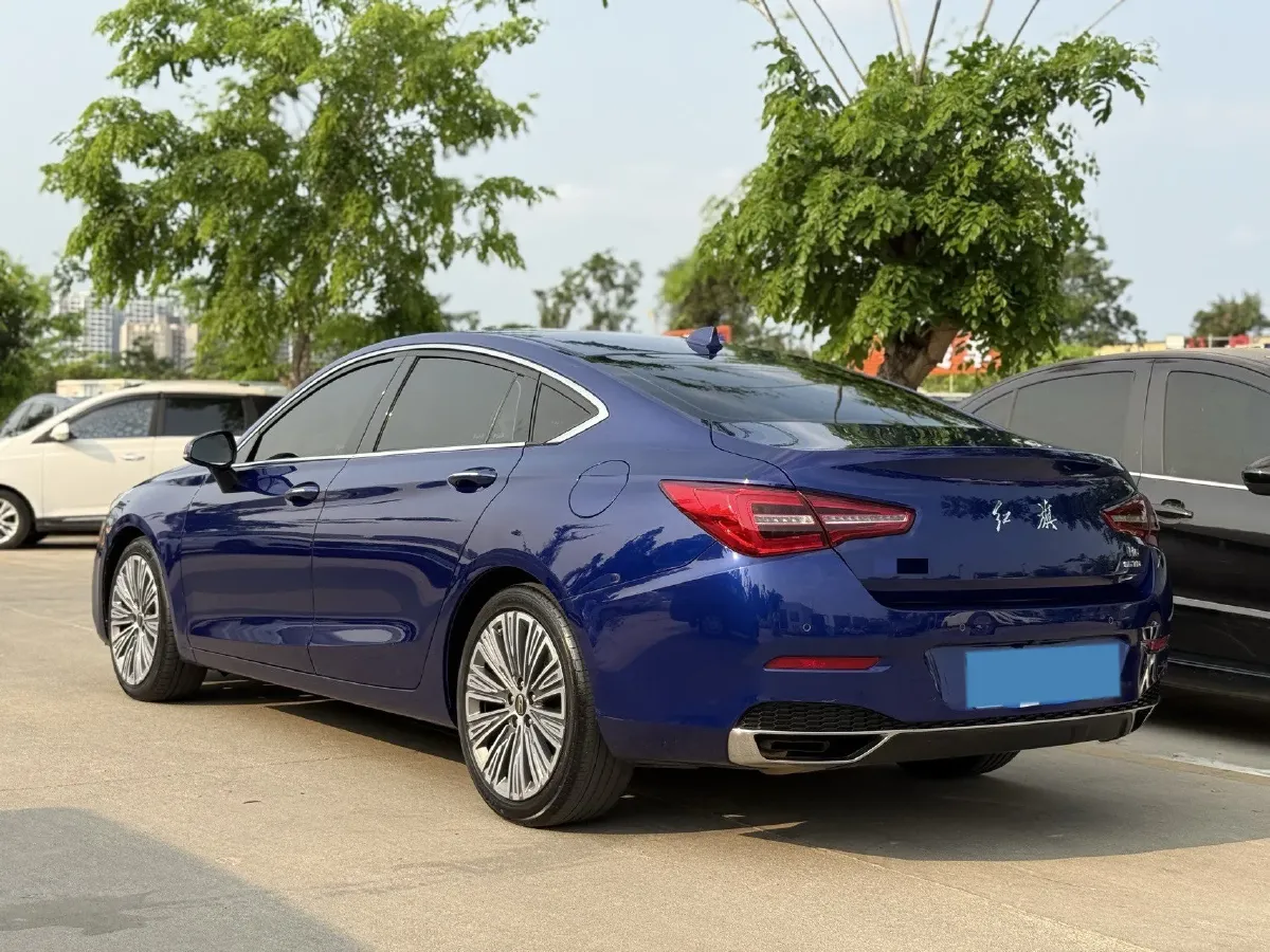 2020 HongQi H5 1.8T 197HP L4 6AT,autocango,china used car exporter,china ev exporter,chinese used car exporter,chinese used ev exporter