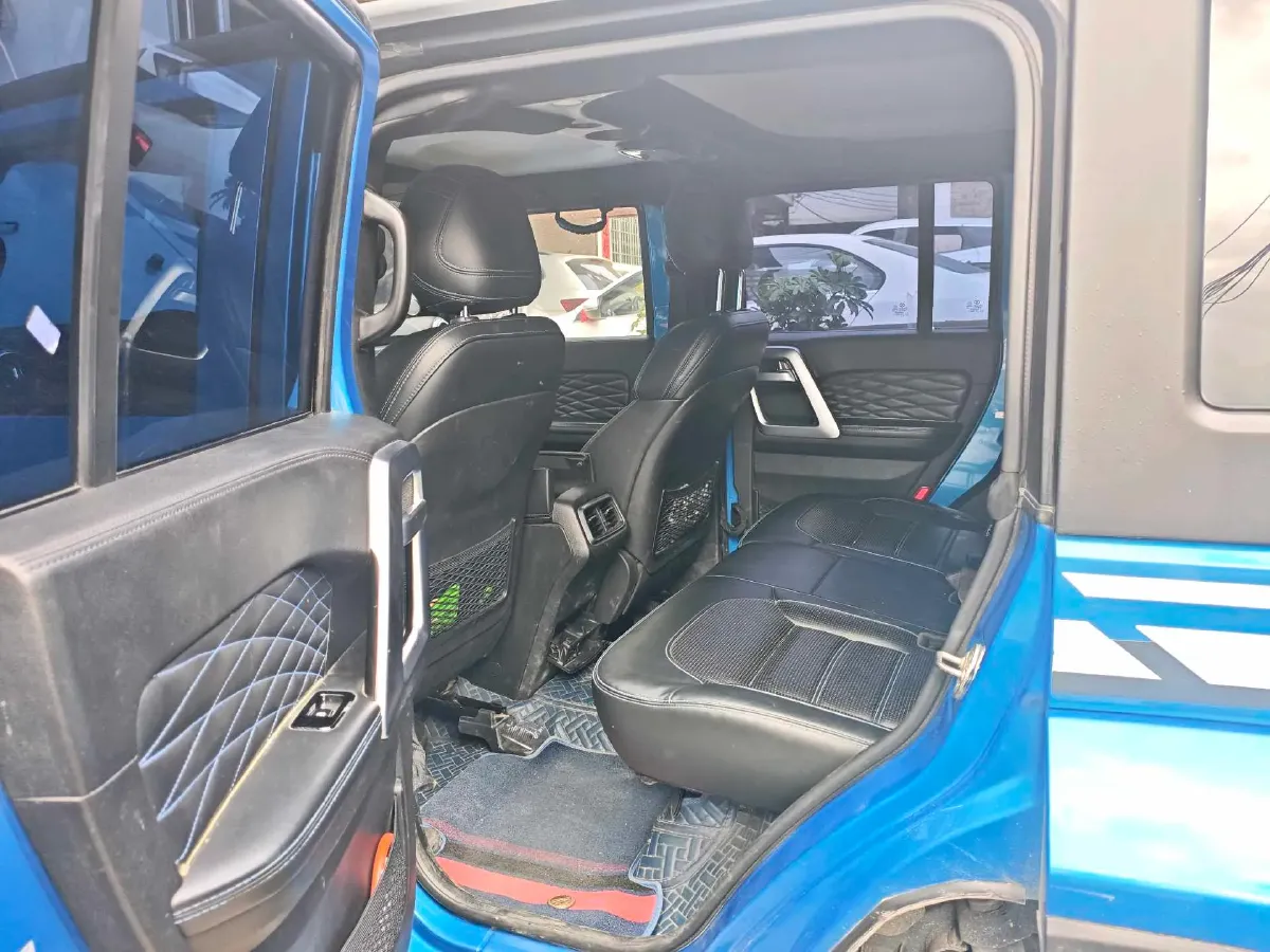 2019 Beijing BJ40 2.3T 231HP L4 6AT,autocango,china used car exporter,china ev exporter,chinese used car exporter,chinese used ev exporter