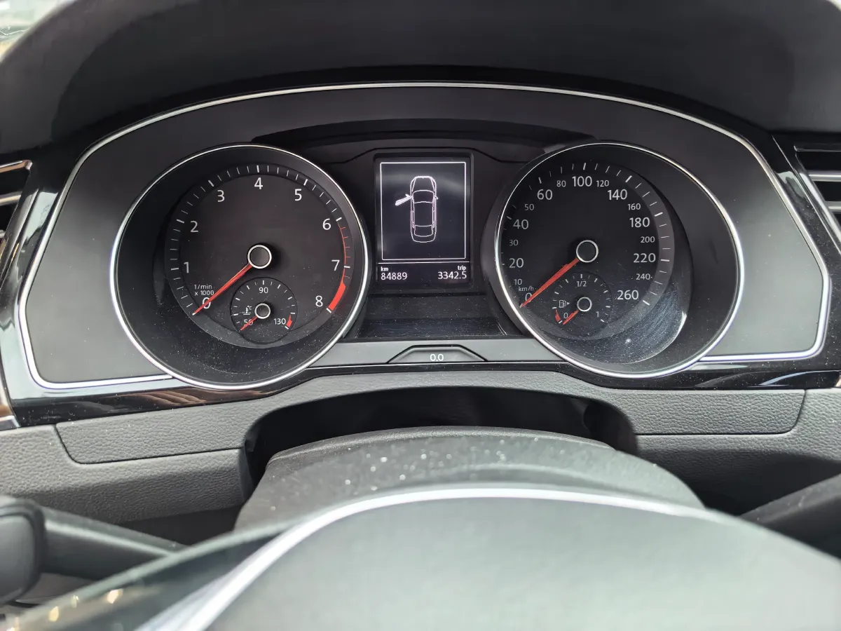 2019 Volkswagen Magotan 2.0T 186HP L4 7DCT,autocango,china used car exporter,china ev exporter,chinese used car exporter,chinese used ev exporter