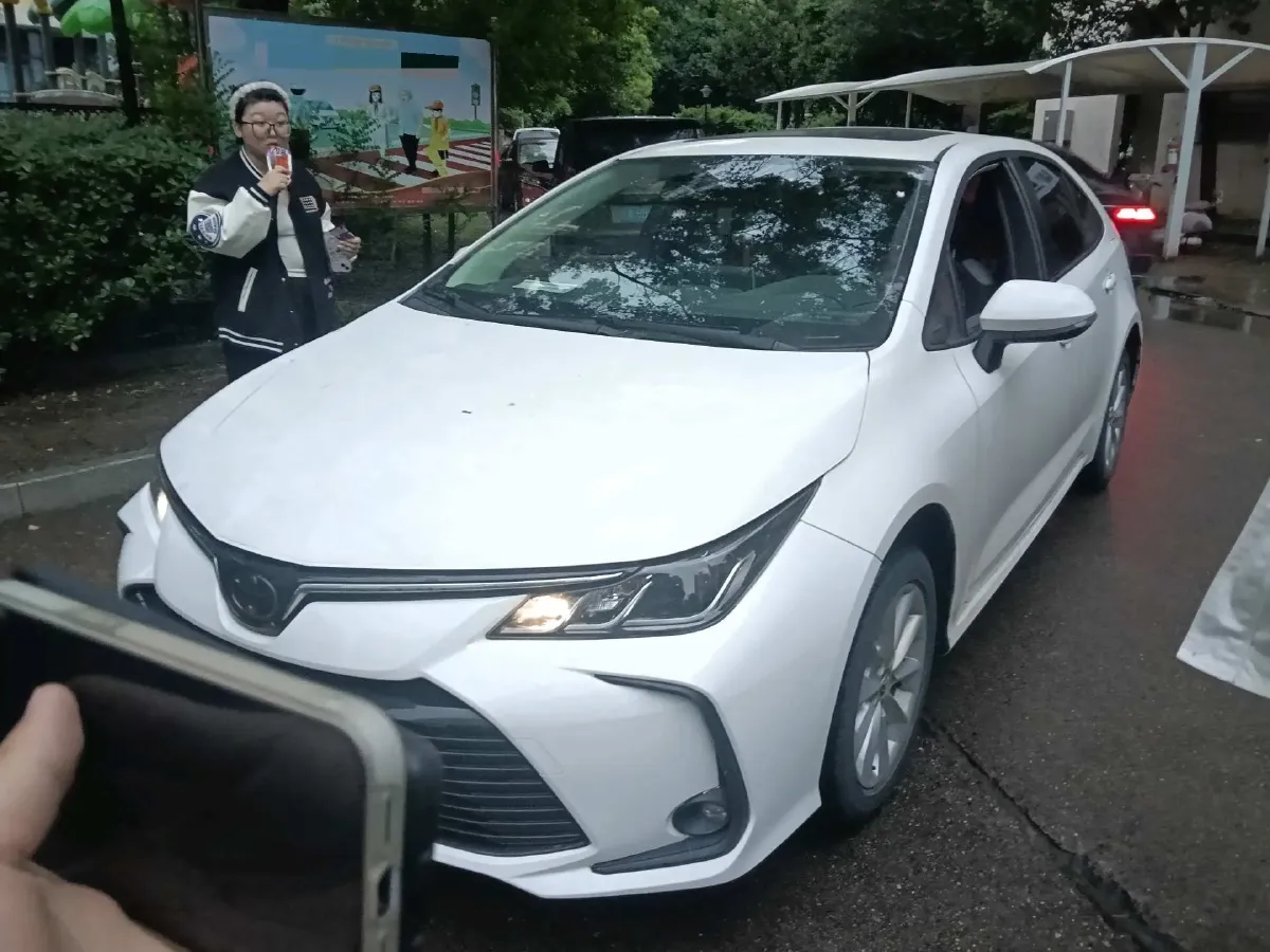 2021 Toyota Corolla 1.2T 116HP L4 CVT,autocango,china used car exporter,china ev exporter,chinese used car exporter,chinese used ev exporter