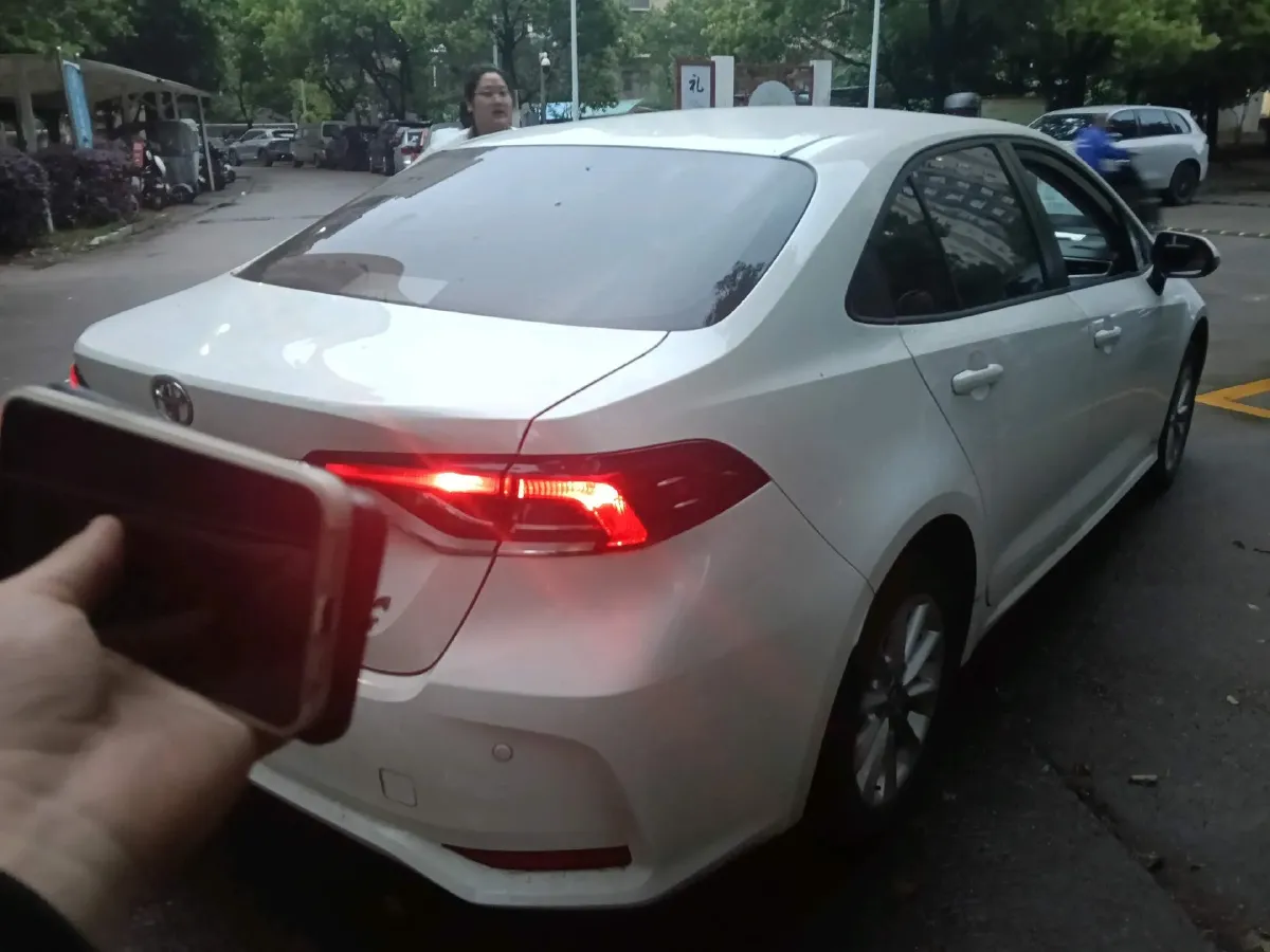 2021 Toyota Corolla 1.2T 116HP L4 CVT,autocango,china used car exporter,china ev exporter,chinese used car exporter,chinese used ev exporter