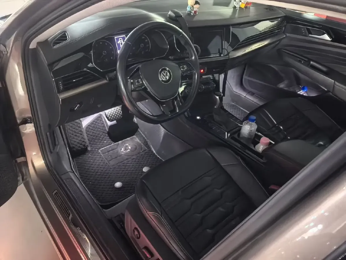 2019 Skoda Kodiak 2.0T 186HP L4 7DCT,autocango,china used car exporter,china ev exporter,chinese used car exporter,chinese used ev exporter