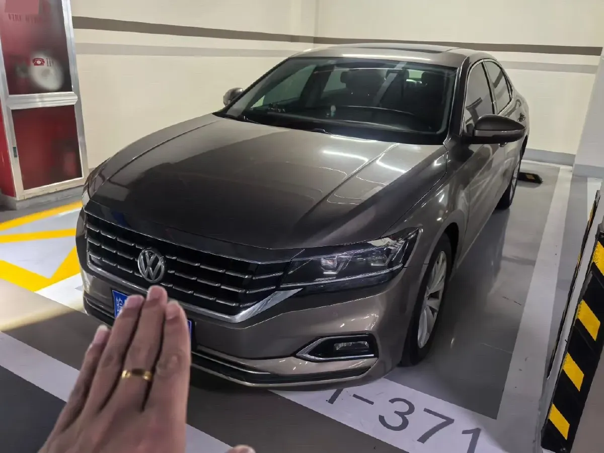 2019 Skoda Kodiak 2.0T 186HP L4 7DCT,autocango,china used car exporter,china ev exporter,chinese used car exporter,chinese used ev exporter