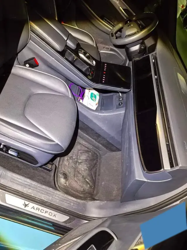 2023 ARCFOX αT BEV,autocango,china used car exporter,china ev exporter,chinese used car exporter,chinese used ev exporter