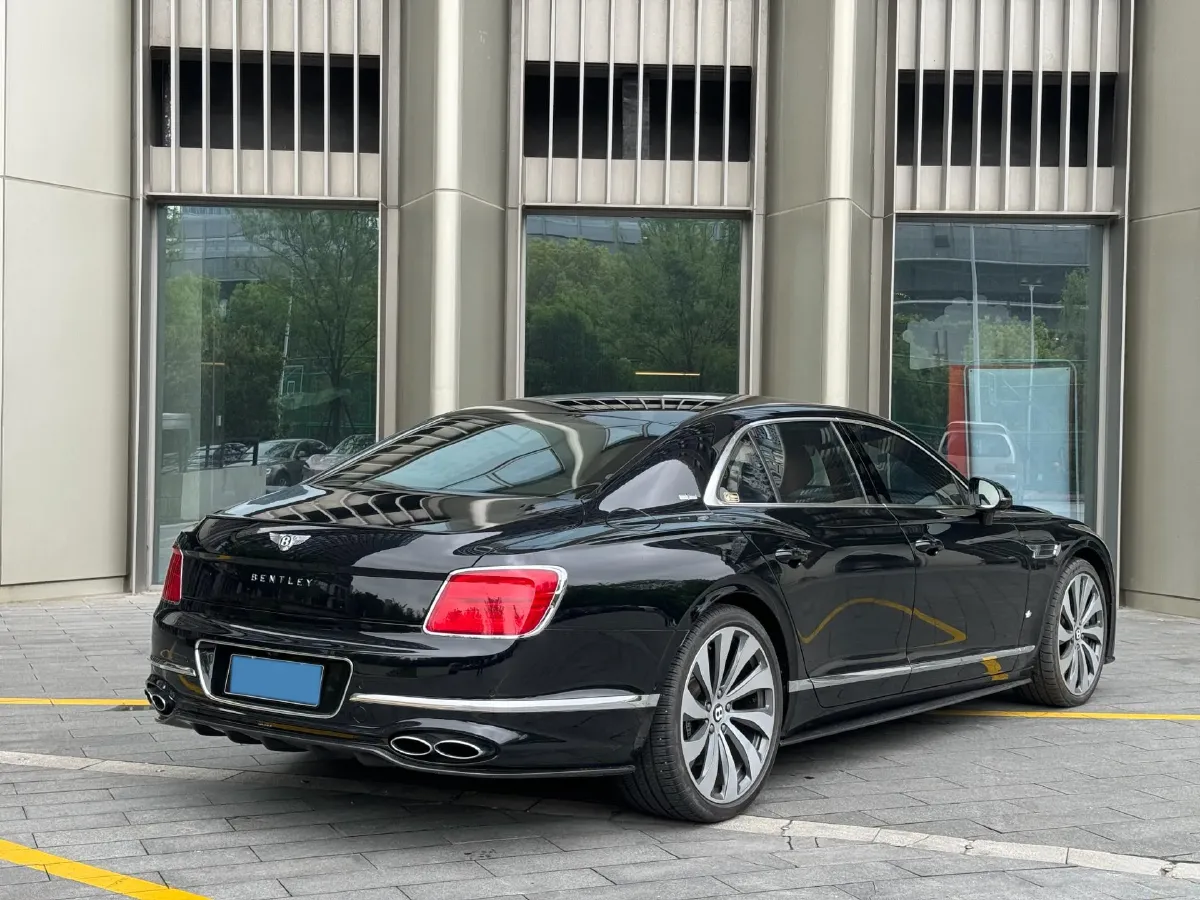 2021 Bentley Flying Spur 4.0T 550HP V8 8DCT,autocango,china used car exporter,china ev exporter,chinese used car exporter,chinese used ev exporter