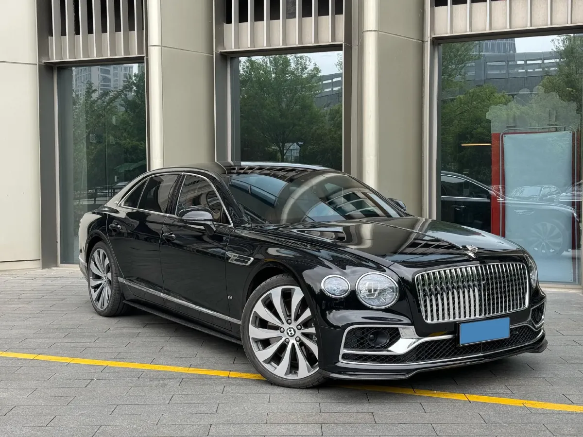 2021 Bentley Flying Spur 4.0T 550HP V8 8DCT,autocango,china used car exporter,china ev exporter,chinese used car exporter,chinese used ev exporter