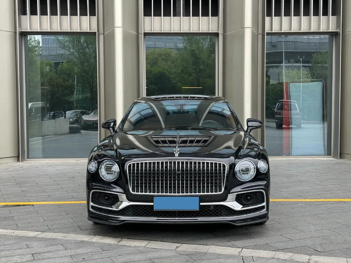 2021 Bentley Flying Spur 4.0T 550HP V8 8DCT,autocango,china used car exporter,china ev exporter,chinese used car exporter,chinese used ev exporter