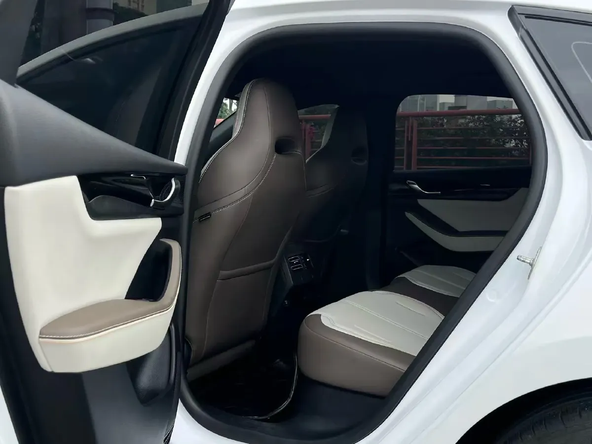 2023 BYD Qin Plus 1.5L 110HP L4 E-CVT PHEV 8.32KWH,autocango,china used car exporter,china ev exporter,chinese used car exporter,chinese used ev exporter