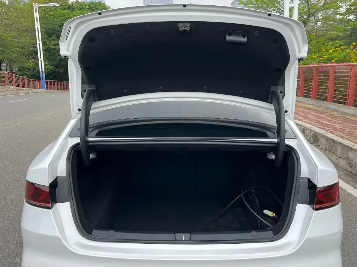 2023 BYD Qin Plus 1.5L 110HP L4 E-CVT PHEV 8.32KWH,autocango,china used car exporter,china ev exporter,chinese used car exporter,chinese used ev exporter