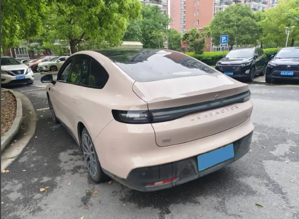 2025 Leapmotor B01 BEV,autocango,china used car exporter,china ev exporter,chinese used car exporter,chinese used ev exporter