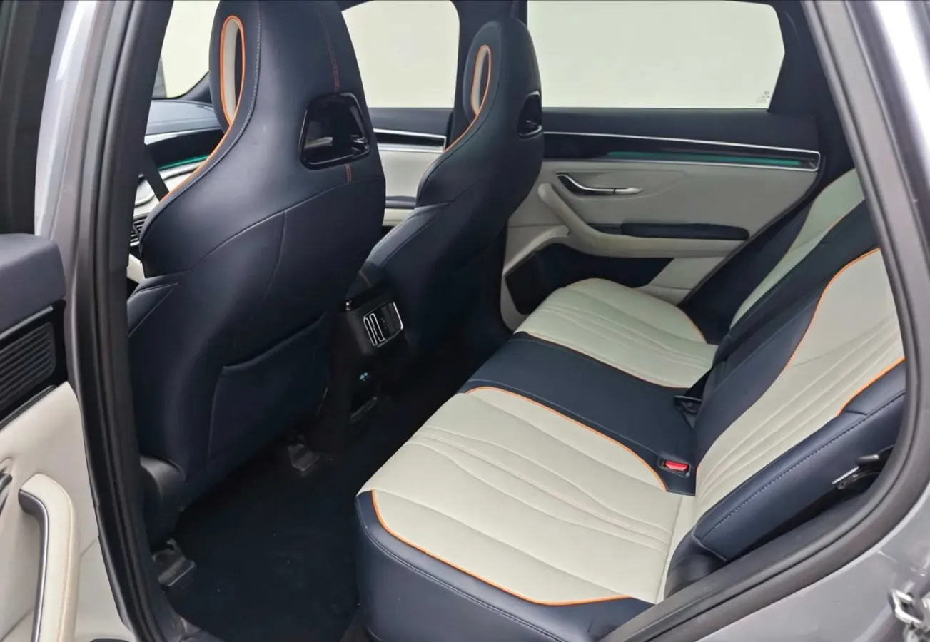 2024 BYD Song Plus 1.5L 110HP L4 E-CVT PHEV 18.3KWH,autocango,china used car exporter,china ev exporter,chinese used car exporter,chinese used ev exporter