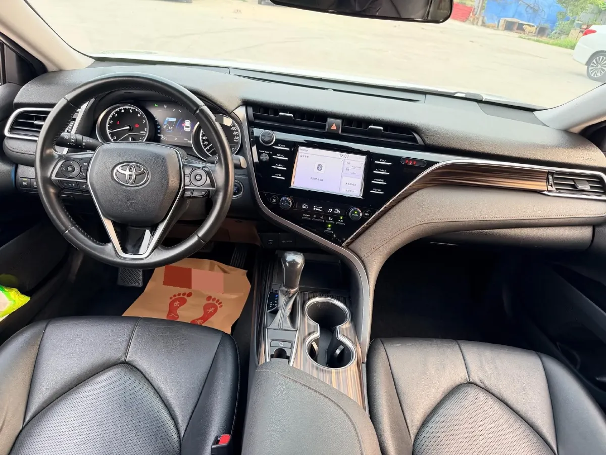 2018 Toyota Camry 2.0L 169HP L4 6AT,autocango,china used car exporter,china ev exporter,chinese used car exporter,chinese used ev exporter
