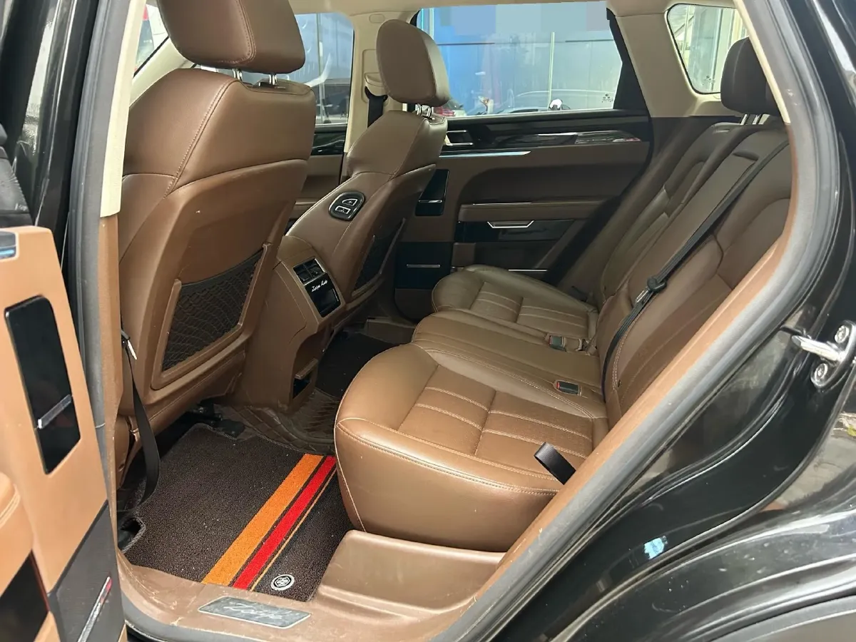 2017 Zotye T700 1.8T 177HP L4 6DCT,autocango,china used car exporter,china ev exporter,chinese used car exporter,chinese used ev exporter