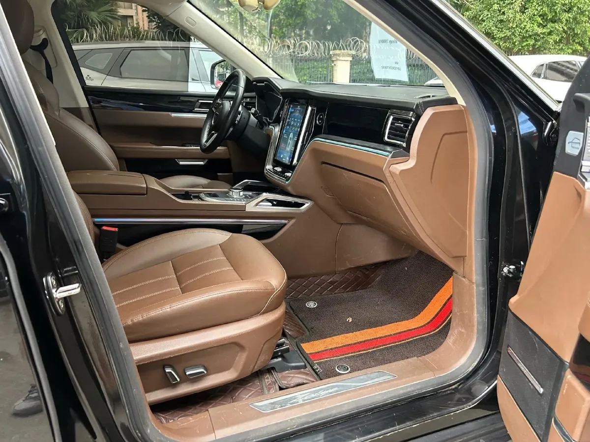 2017 Zotye T700 1.8T 177HP L4 6DCT,autocango,china used car exporter,china ev exporter,chinese used car exporter,chinese used ev exporter