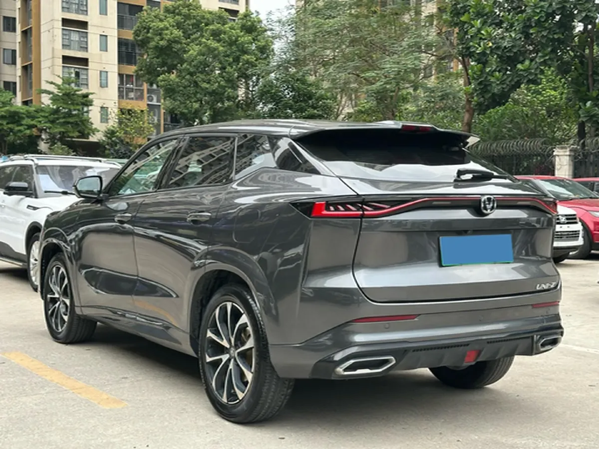2024 ChangAn UNI-Z 1.5L 98HP L4 E-CVT PHEV 18.4KWH,autocango,china used car exporter,china ev exporter,chinese used car exporter,chinese used ev exporter