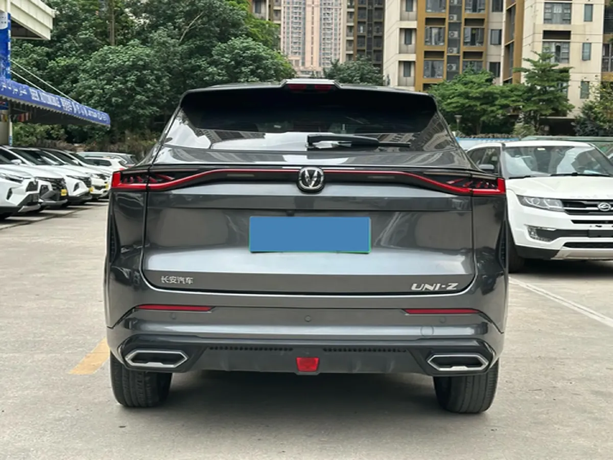 2024 ChangAn UNI-Z 1.5L 98HP L4 E-CVT PHEV 18.4KWH,autocango,china used car exporter,china ev exporter,chinese used car exporter,chinese used ev exporter