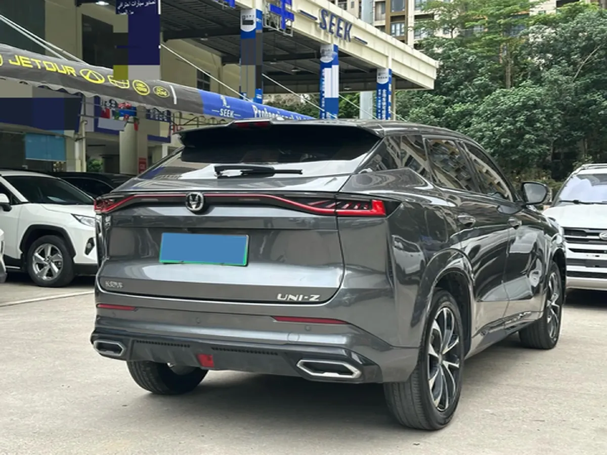 2024 ChangAn UNI-Z 1.5L 98HP L4 E-CVT PHEV 18.4KWH,autocango,china used car exporter,china ev exporter,chinese used car exporter,chinese used ev exporter