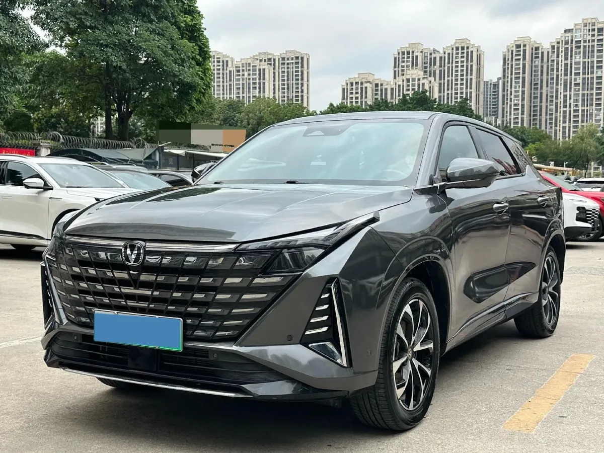 2024 ChangAn UNI-Z 1.5L 98HP L4 E-CVT PHEV 18.4KWH,autocango,china used car exporter,china ev exporter,chinese used car exporter,chinese used ev exporter