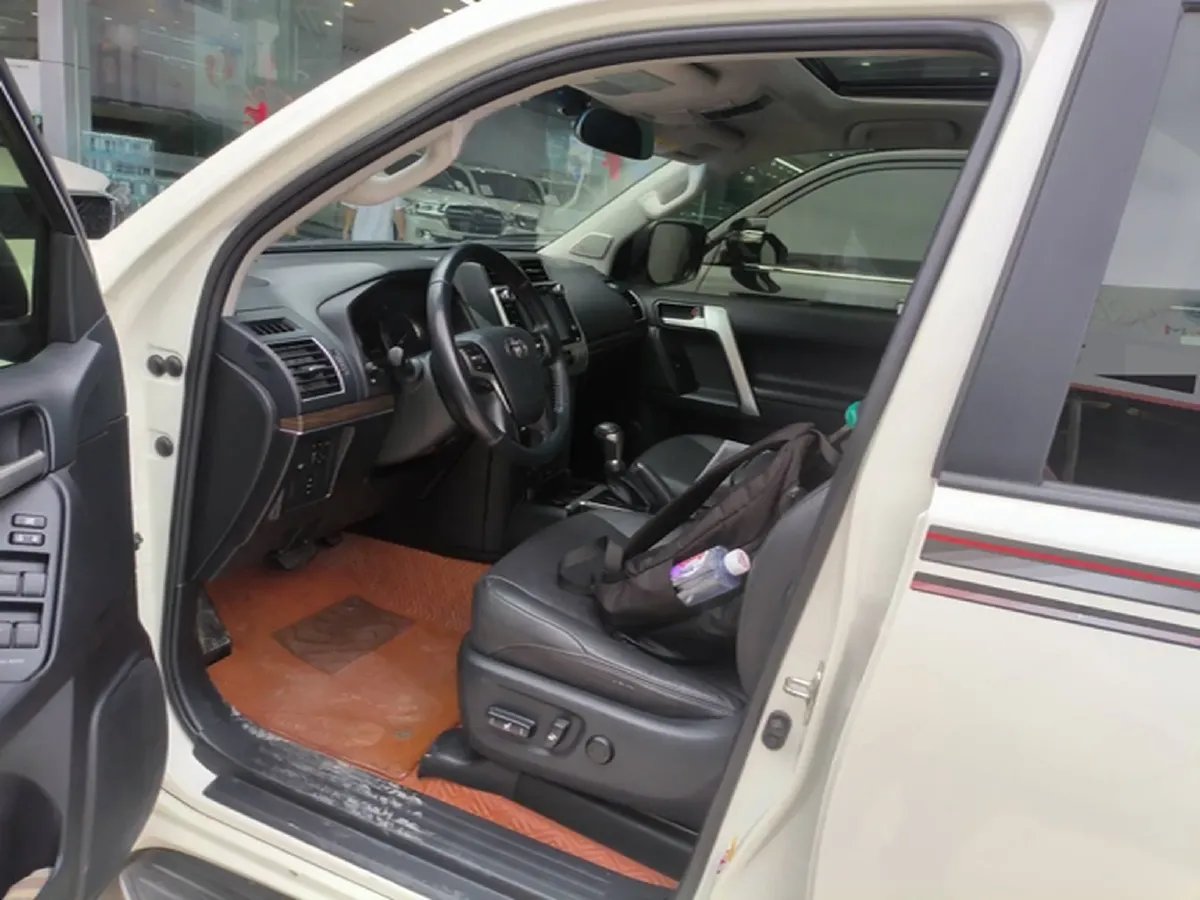 2018 Toyota Land Cruiser Prado 3.5L 280HP V6 6AT,autocango,china used car exporter,china ev exporter,chinese used car exporter,chinese used ev exporter