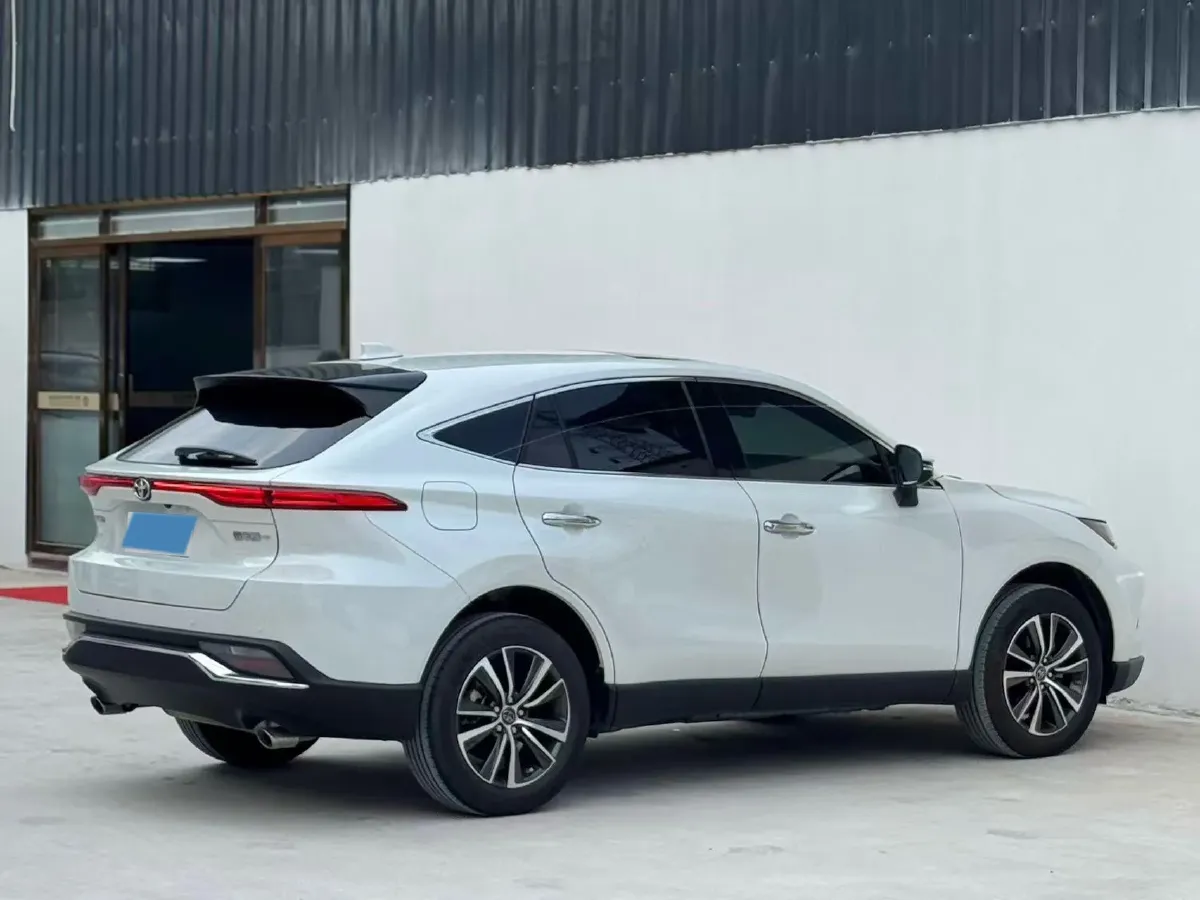 2024 Toyota Harrier 2.0L 171HP L4 CVT,autocango,china used car exporter,china ev exporter,chinese used car exporter,chinese used ev exporter