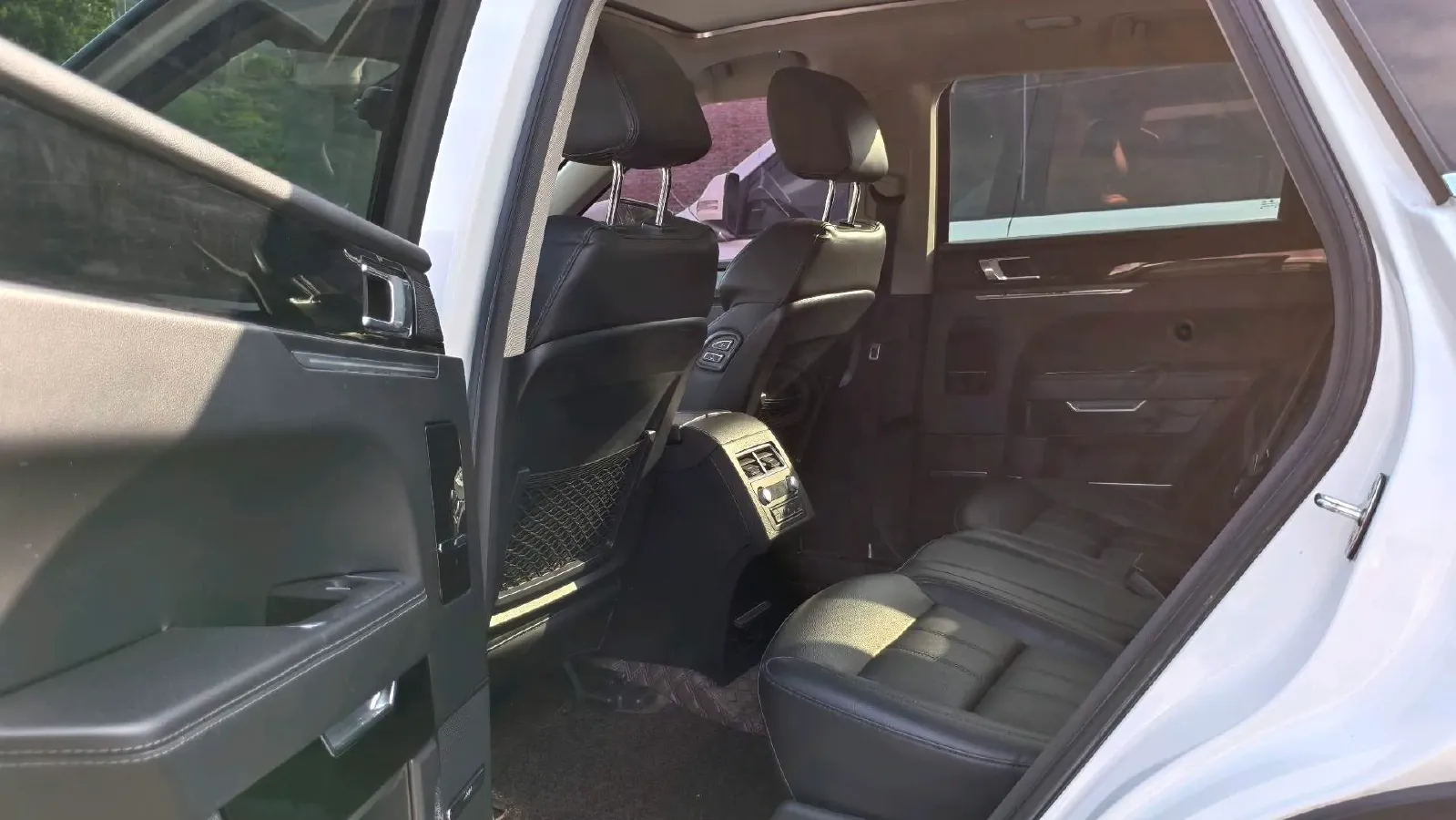 2017 Zotye T700 1.8T 177HP L4 6DCT,autocango,china used car exporter,china ev exporter,chinese used car exporter,chinese used ev exporter