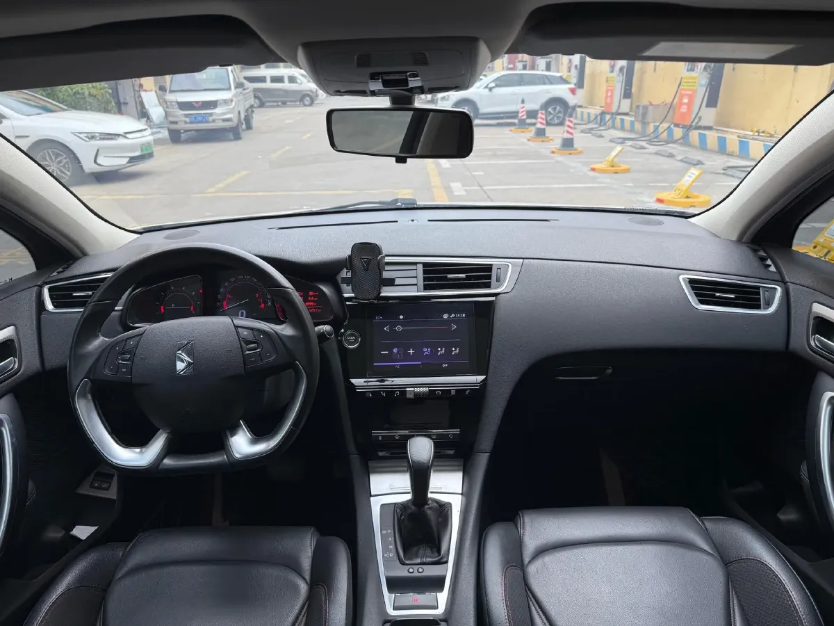 2018 DS 4S 1.6T 167HP L4 6AT,autocango,china used car exporter,china ev exporter,chinese used car exporter,chinese used ev exporter