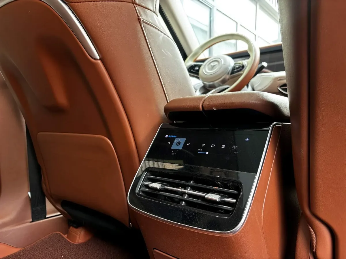 2024 Voyah FREE 1.5T 150HP L4 REEV 39.2KWH,autocango,china used car exporter,china ev exporter,chinese used car exporter,chinese used ev exporter