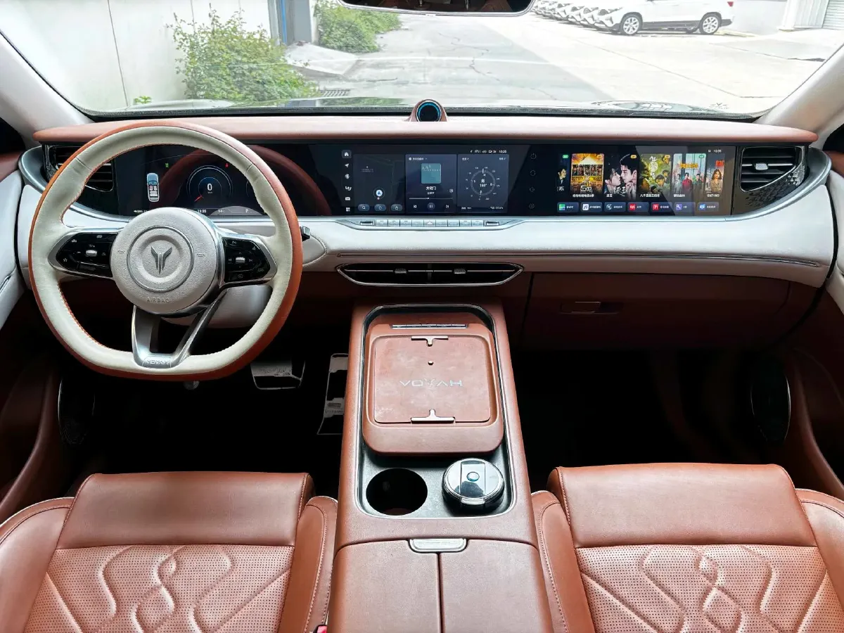 2024 Voyah FREE 1.5T 150HP L4 REEV 39.2KWH,autocango,china used car exporter,china ev exporter,chinese used car exporter,chinese used ev exporter