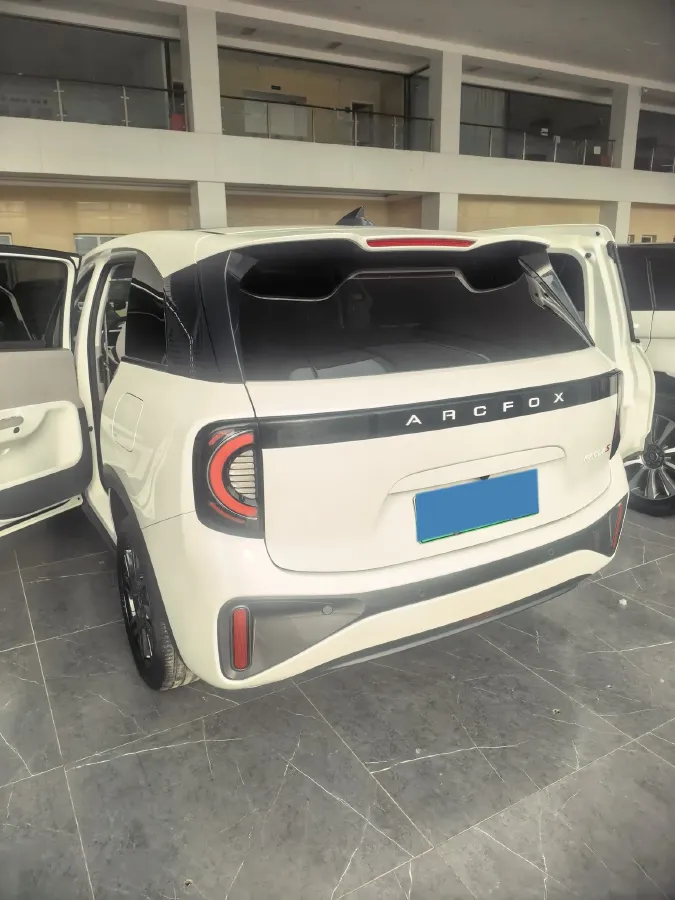 2024 ARCFOX KAOLA S BEV 58.8KWH,autocango,china used car exporter,china ev exporter,chinese used car exporter,chinese used ev exporter