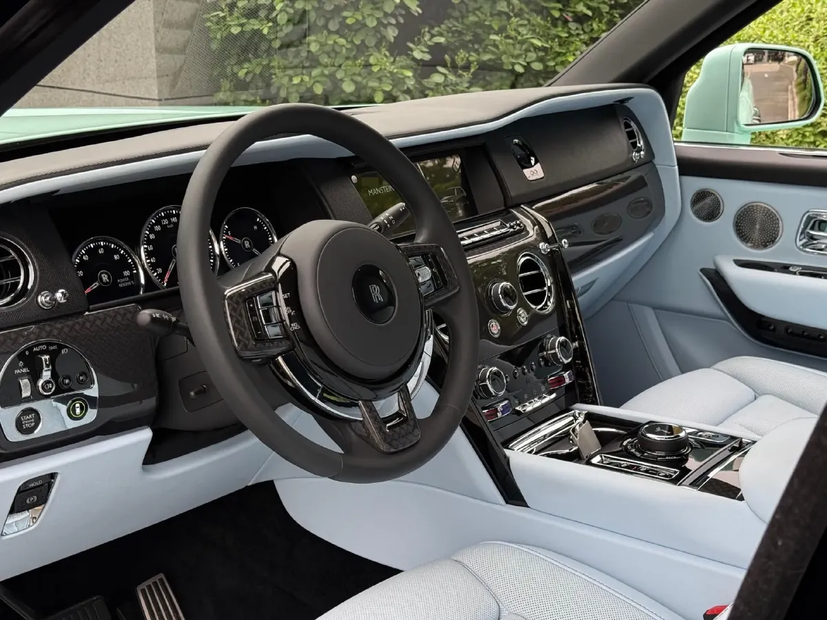 2020 Rolls-Royce Cullinan 6.7T 600HP V12 8AT,autocango,china used car exporter,china ev exporter,chinese used car exporter,chinese used ev exporter