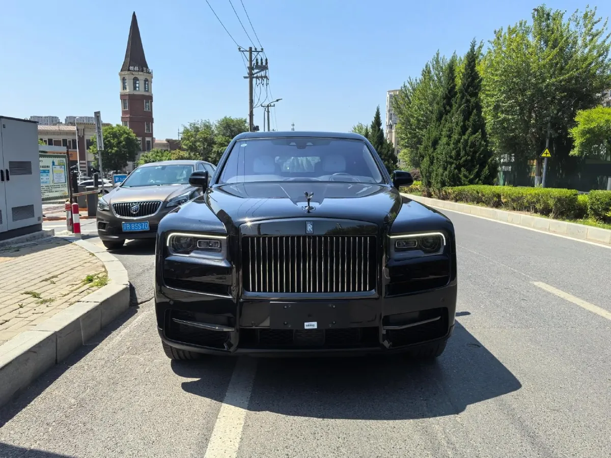 2020 Rolls-Royce Cullinan 6.7T 600HP V12 8AT,autocango,china used car exporter,china ev exporter,chinese used car exporter,chinese used ev exporter