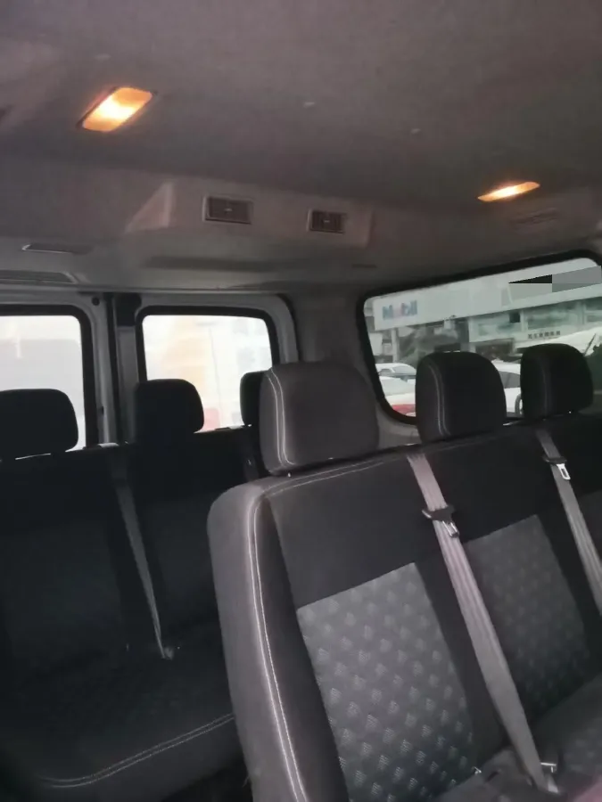 2021 MAXUS XinTu V80 2.0T 139HP L4 6MT,autocango,china used car exporter,china ev exporter,chinese used car exporter,chinese used ev exporter