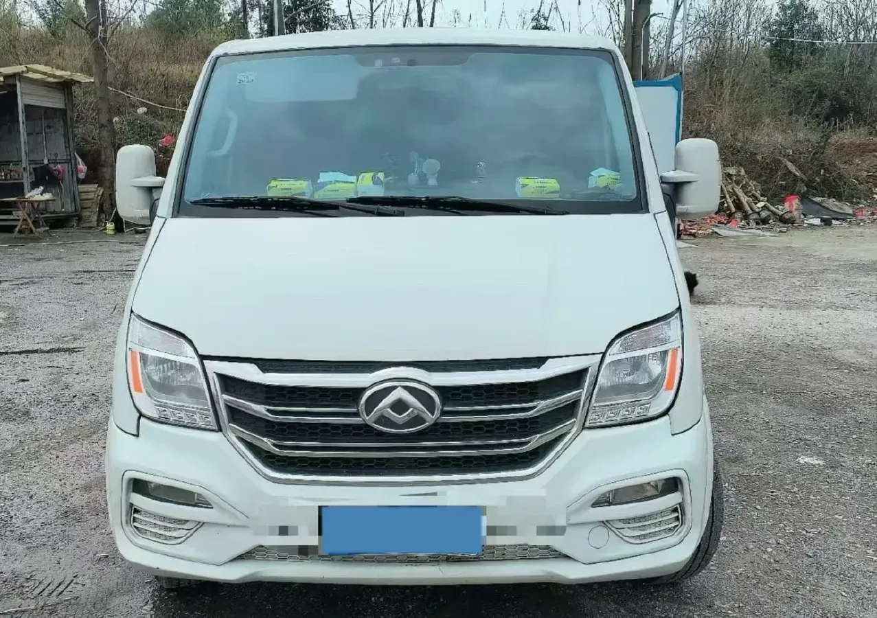 2021 MAXUS XinTu V80 2.0T 139HP L4 6MT,autocango,china used car exporter,china ev exporter,chinese used car exporter,chinese used ev exporter