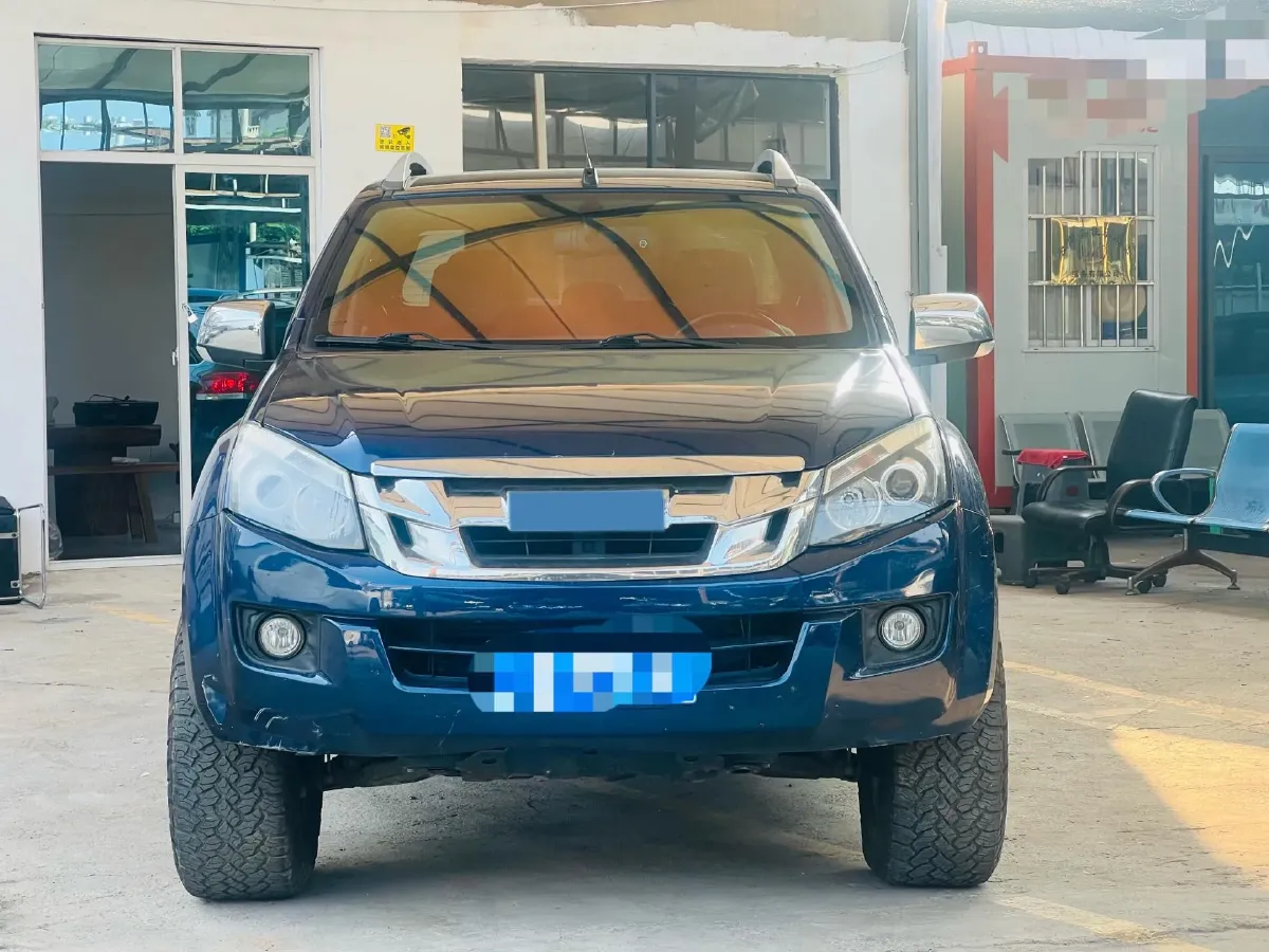 2018 Isuzu D-MAX 3.0T 177HP L4 6AT,autocango,china used car exporter,china ev exporter,chinese used car exporter,chinese used ev exporter