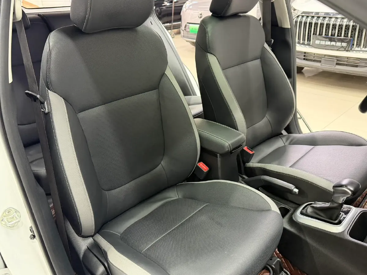 2021 Kia KX1 1.4L 100HP L4 CVT,autocango,china used car exporter,china ev exporter,chinese used car exporter,chinese used ev exporter