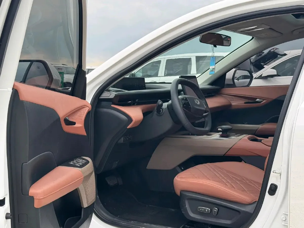 2024 ChangAn QiYuan A05 1.5L 110HP L4 E-CVT PHEV 9.07KWH,autocango,china used car exporter,china ev exporter,chinese used car exporter,chinese used ev exporter