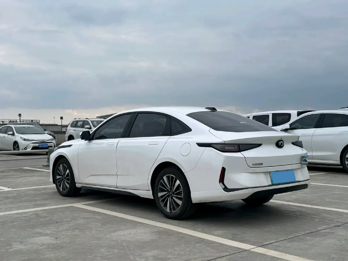 2024 ChangAn QiYuan A05 1.5L 110HP L4 E-CVT PHEV 9.07KWH,autocango,china used car exporter,china ev exporter,chinese used car exporter,chinese used ev exporter