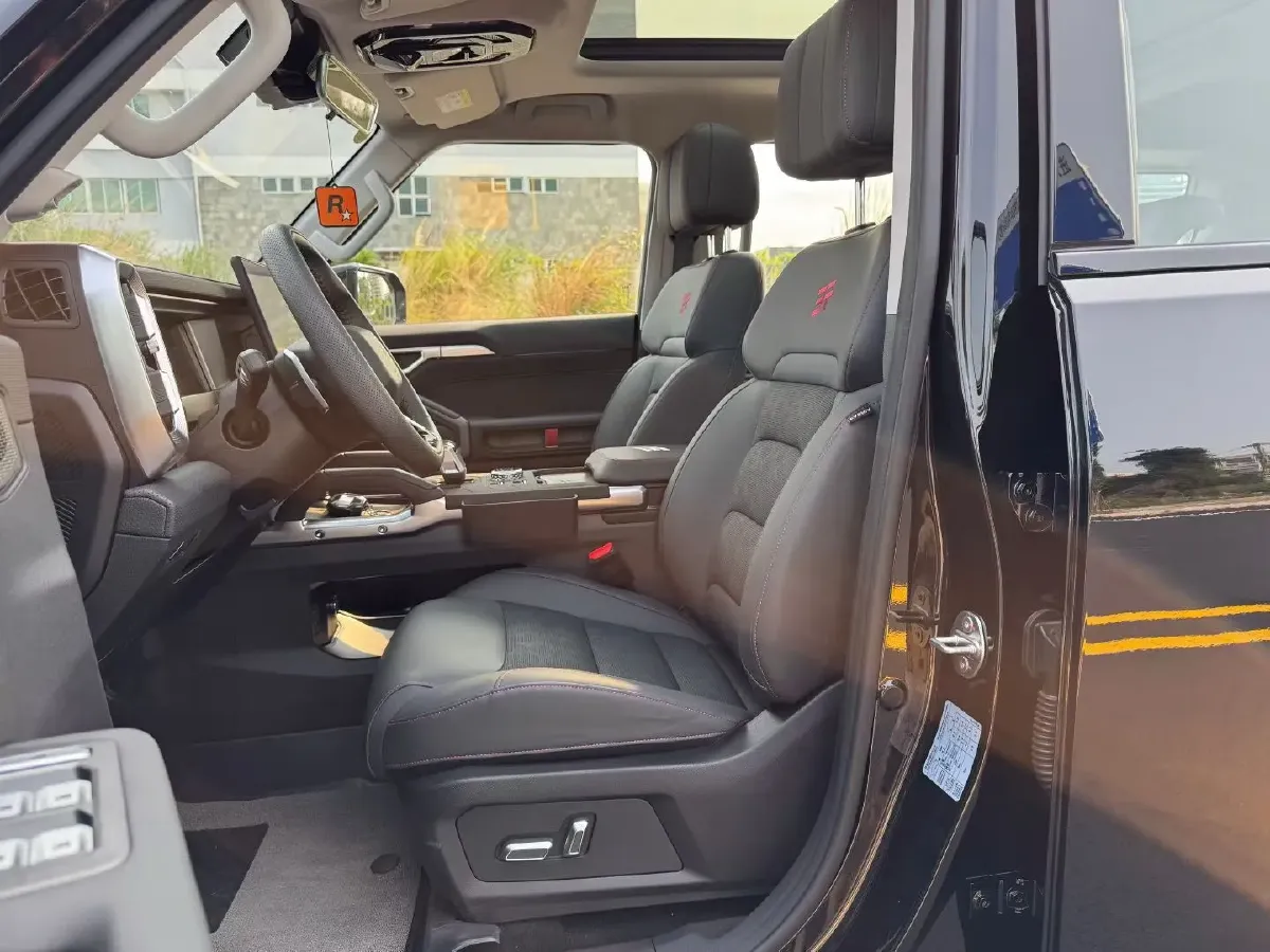 2023 Jetour Traveller 2.0T 254HP L4 7DCT,autocango,china used car exporter,china ev exporter,chinese used car exporter,chinese used ev exporter