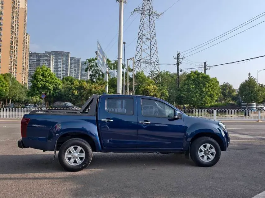 2020 Isuzu LingTuo 2.5T 150HP L4 6AT,autocango,china used car exporter,china ev exporter,chinese used car exporter,chinese used ev exporter