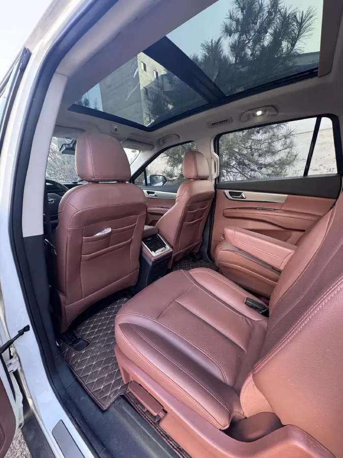 2020 HaiMa 7X 1.6T 195HP L4 6AT,autocango,china used car exporter,china ev exporter,chinese used car exporter,chinese used ev exporter