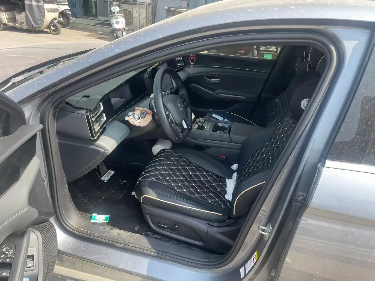 2025 BYD QinL 1.5L 101HP L4 E-CVT PHEV 10.08KWH,autocango,china used car exporter,china ev exporter,chinese used car exporter,chinese used ev exporter