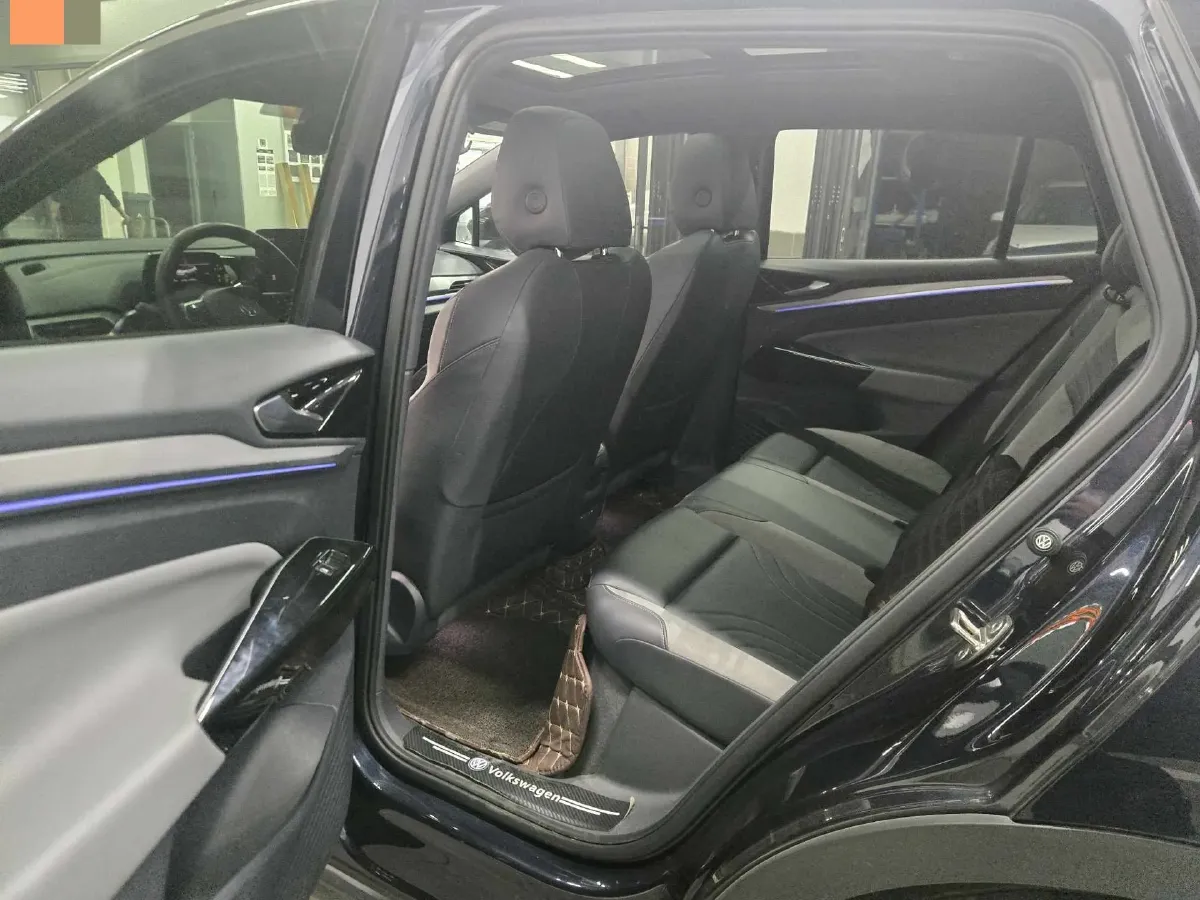 2021 Volkswagen ID.4 Crozz BEV 84.8KWH,autocango,china used car exporter,china ev exporter,chinese used car exporter,chinese used ev exporter