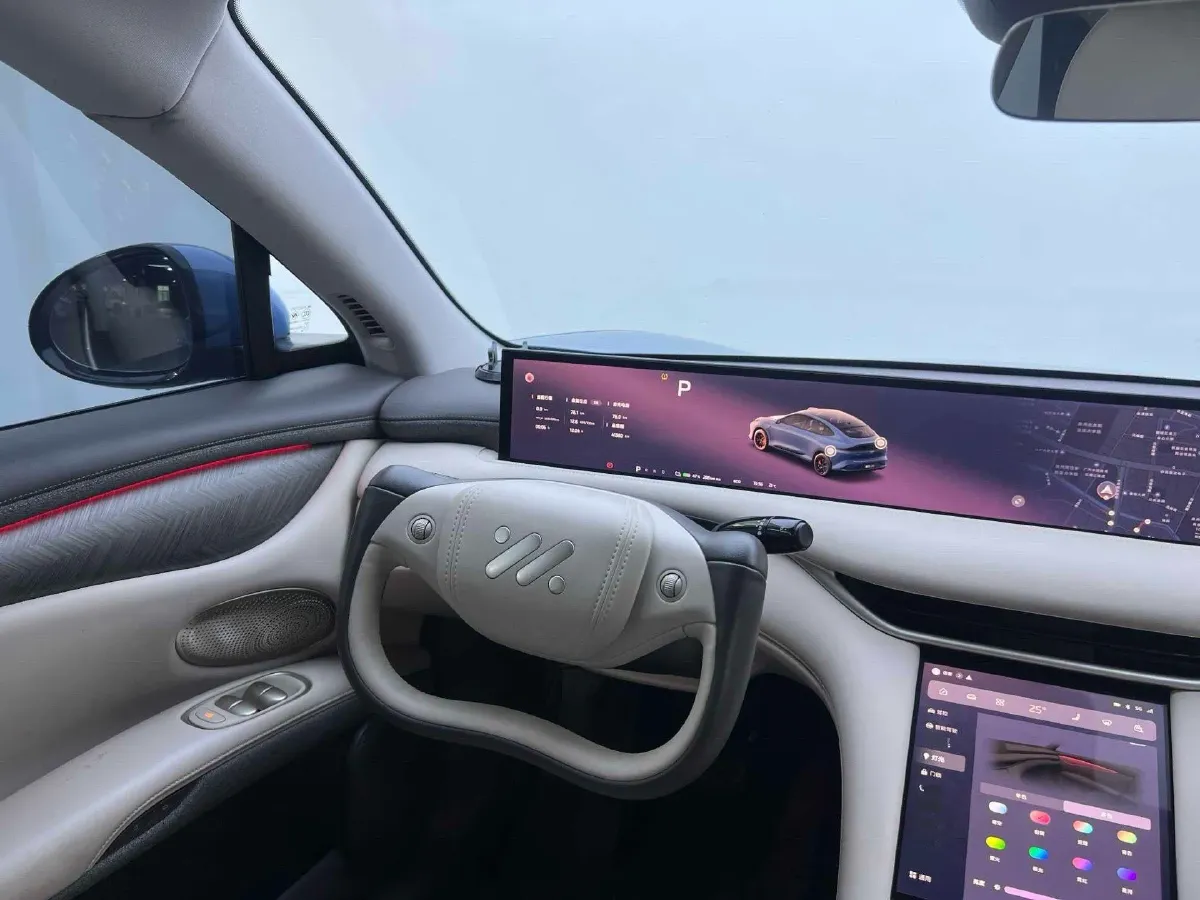 2025 IM LS6 BEV 75KWH,autocango,china used car exporter,china ev exporter,chinese used car exporter,chinese used ev exporter