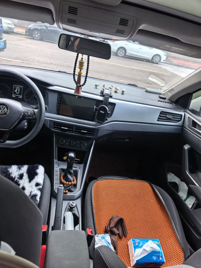 2019 Volkswagen Polo 1.5L 113HP L4 6AT,autocango,china used car exporter,china ev exporter,chinese used car exporter,chinese used ev exporter